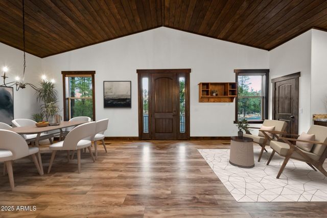 2702 MAJESTIC ELK Road, Overgaard, AZ 85933