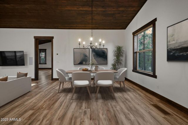 2702 MAJESTIC ELK Road, Overgaard, AZ 85933