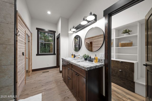 2702 MAJESTIC ELK Road, Overgaard, AZ 85933