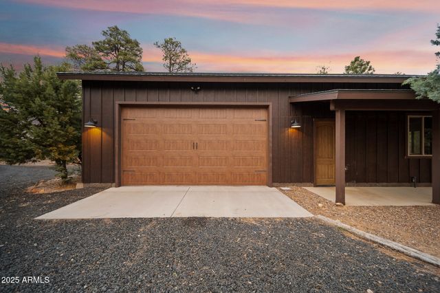 2702 MAJESTIC ELK Road, Overgaard, AZ 85933