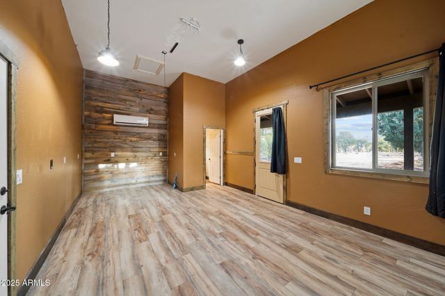 2702 MAJESTIC ELK Road, Overgaard, AZ 85933