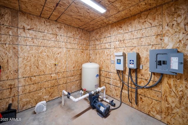 2702 MAJESTIC ELK Road, Overgaard, AZ 85933