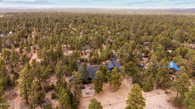 2702 MAJESTIC ELK Road, Overgaard, AZ 85933