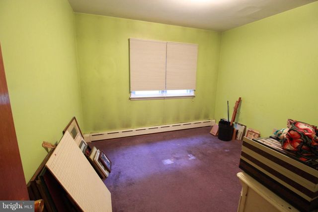 611 CREEK RD, Mount Laurel, NJ 08054