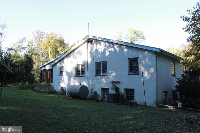 611 CREEK RD, Mount Laurel, NJ 08054