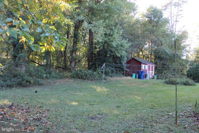 611 CREEK RD, Mount Laurel, NJ 08054
