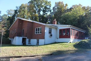611 CREEK RD, Mount Laurel, NJ 08054