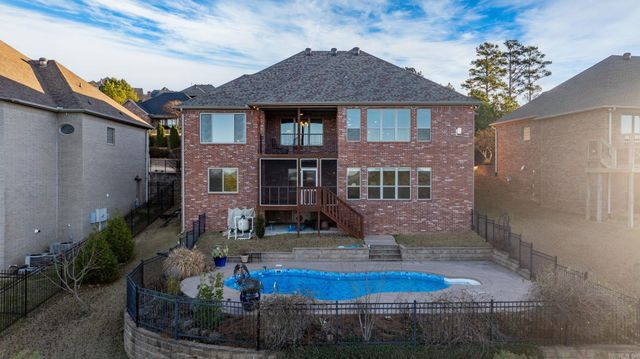 194 Majestic Circle, Maumelle, AR 72113