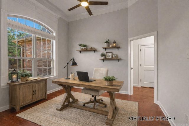 194 Majestic Circle, Maumelle, AR 72113