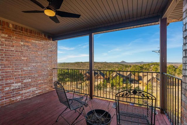 194 Majestic Circle, Maumelle, AR 72113