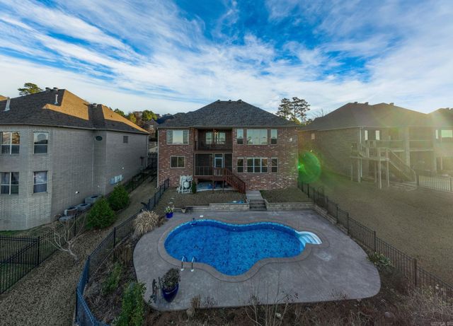 194 Majestic Circle, Maumelle, AR 72113