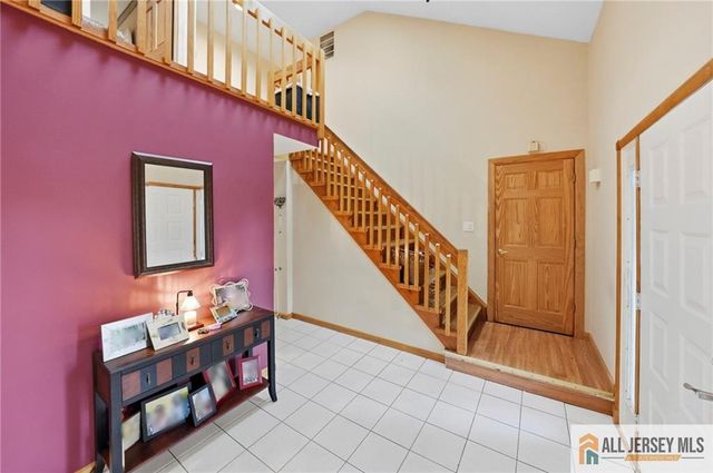 121 W Hill Road, Colonia, NJ 07067