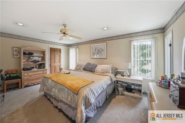 121 W Hill Road, Colonia, NJ 07067