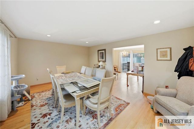 121 W Hill Road, Colonia, NJ 07067