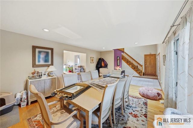 121 W Hill Road, Colonia, NJ 07067