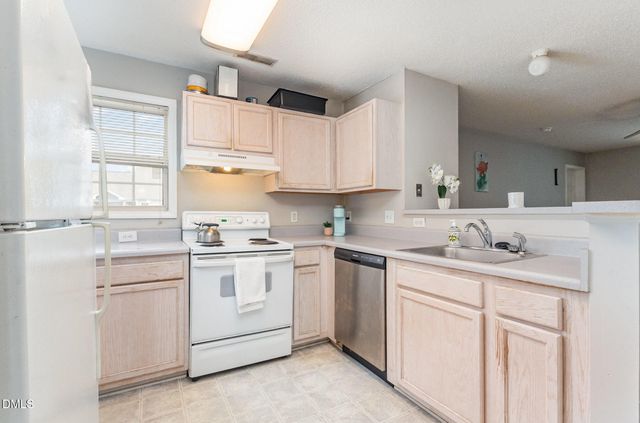 2011 Wolfmill Drive 301, Raleigh, NC 27603