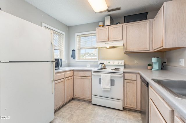 2011 Wolfmill Drive 301, Raleigh, NC 27603