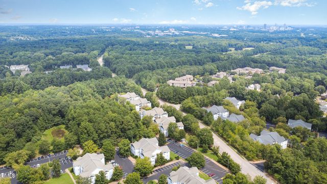 2011 Wolfmill Drive 301, Raleigh, NC 27603