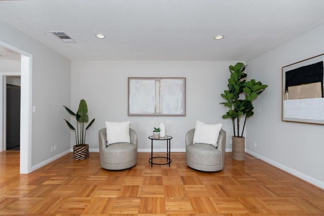 24821 Prospect Avenue, Los Altos Hills, CA 94022