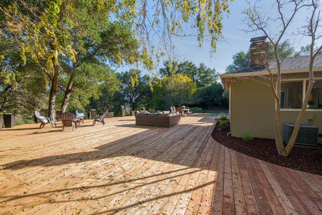 24821 Prospect Avenue, Los Altos Hills, CA 94022