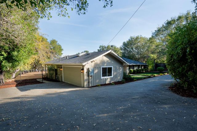 24821 Prospect Avenue, Los Altos Hills, CA 94022