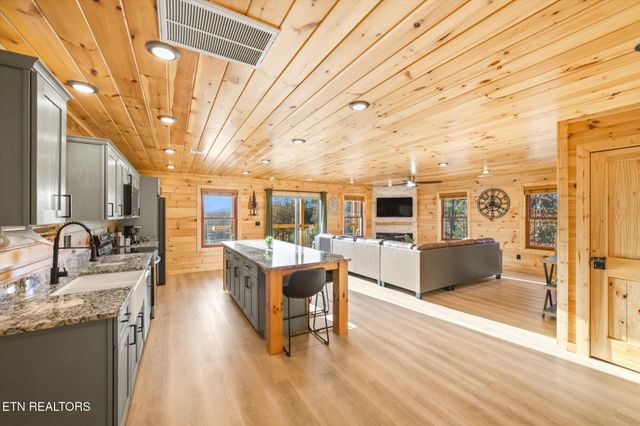 3617 Marshall Lane, Sevierville, TN 37862