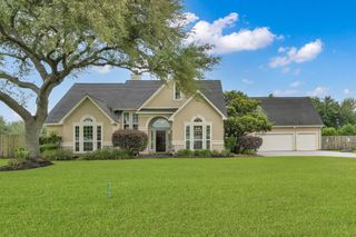 19731 Stone Lake Drive, Tomball, TX 77377