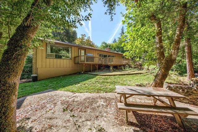 2727 Murphy Creek Road, Grants Pass, OR 97527