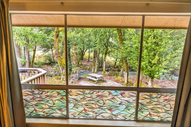 2727 Murphy Creek Road, Grants Pass, OR 97527