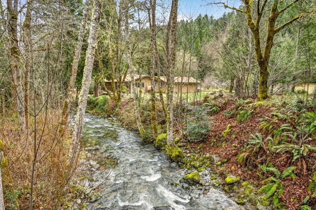 2727 Murphy Creek Road, Grants Pass, OR 97527