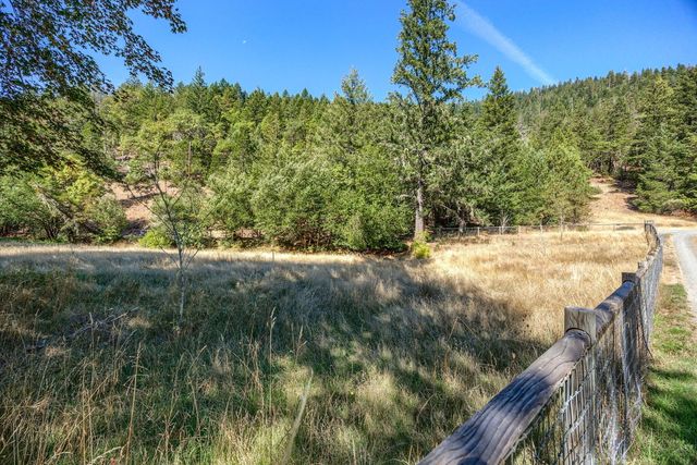 2727 Murphy Creek Road, Grants Pass, OR 97527