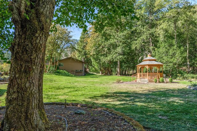 2727 Murphy Creek Road, Grants Pass, OR 97527
