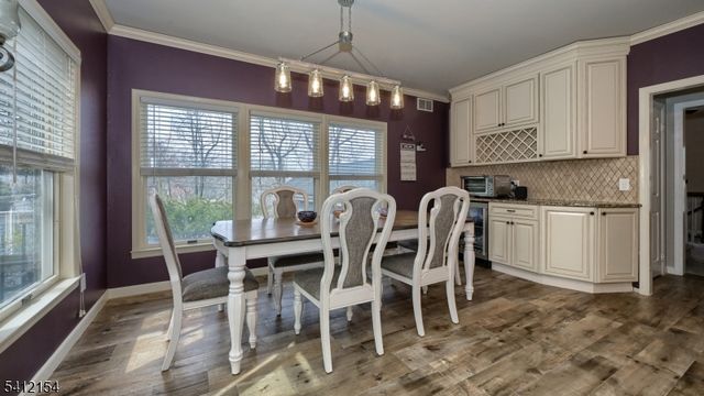 99 Beech Ter, Wayne Twp., NJ 07470