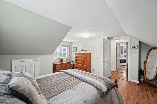 420 Crandall Road, Tiverton, RI 02878