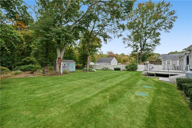 420 Crandall Road, Tiverton, RI 02878