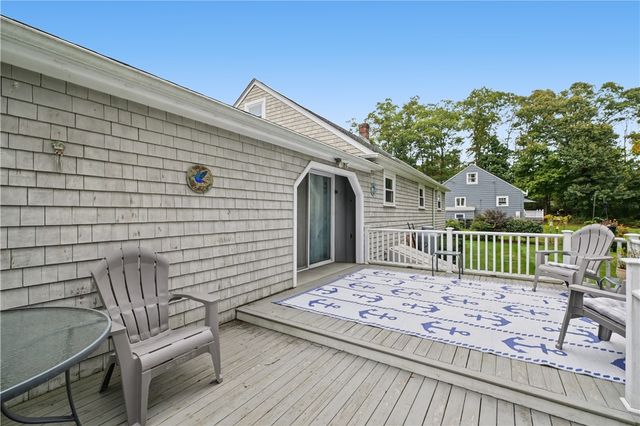 420 Crandall Road, Tiverton, RI 02878