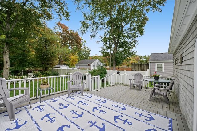 420 Crandall Road, Tiverton, RI 02878