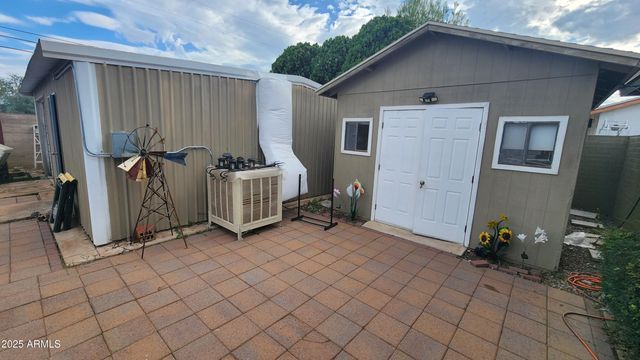 82 E Kayetan Drive, Sierra Vista, AZ 85635