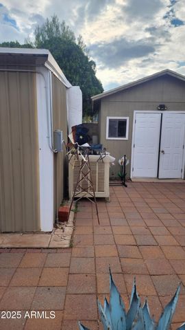 82 E Kayetan Drive, Sierra Vista, AZ 85635