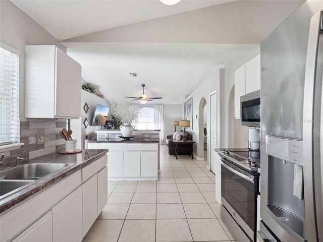 3250 SCALLION COURT, Orlando, FL 32825