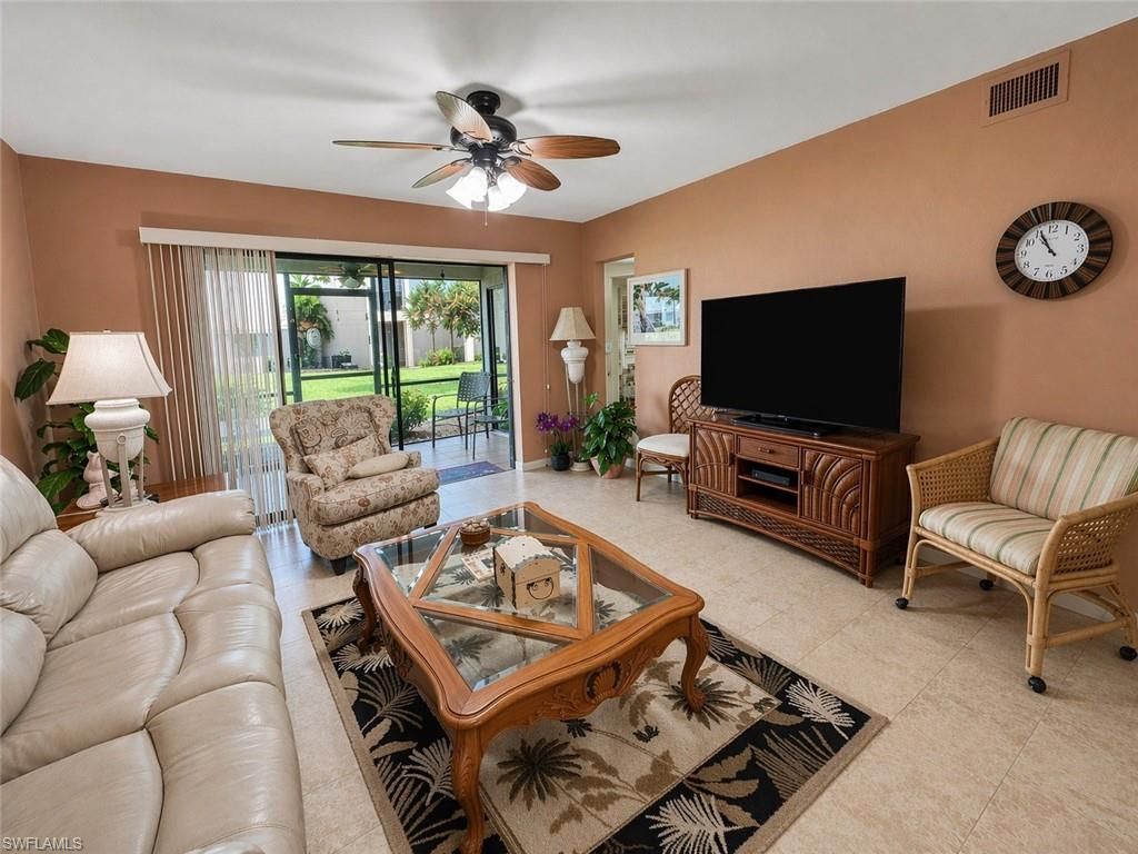 11610 Caravel CIR 108, FORT MYERS, FL 33908 — photo 2