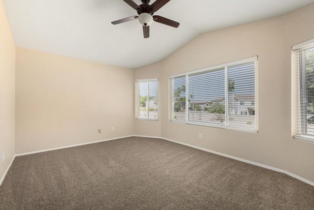 1704 S 39th Street 13, Mesa, AZ 85206