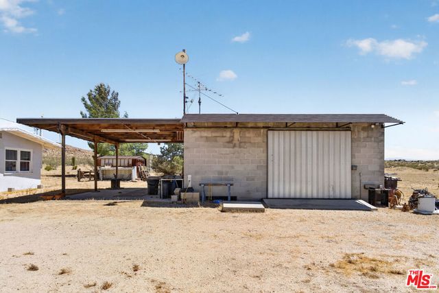 45558 250th Street, Lancaster, CA 93535