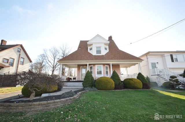 467 west Avenue, Sewaren, NJ 07077