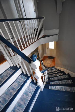 467 west Avenue, Sewaren, NJ 07077