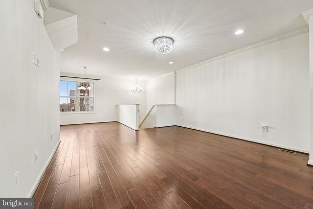 14045 MARKETCENTER DR, Clarksburg, MD 20871