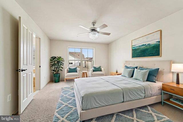 14045 MARKETCENTER DR, Clarksburg, MD 20871