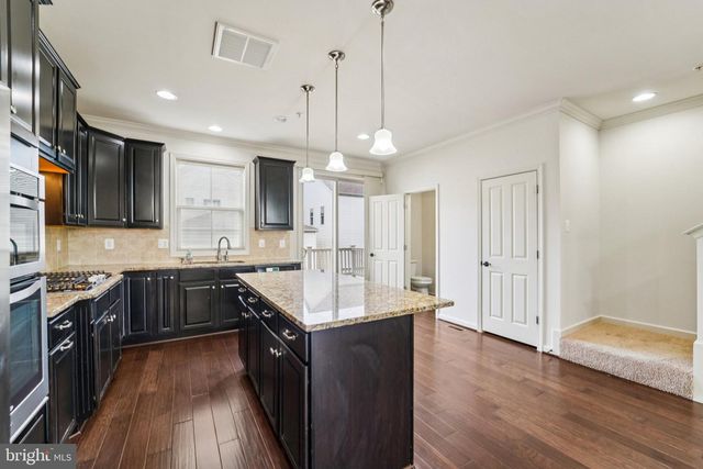 14045 MARKETCENTER DR, Clarksburg, MD 20871