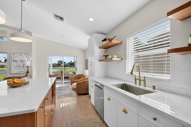 11574 Ballylee Ter, Boynton Beach, FL 33437