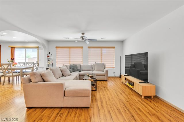 6746 Erato Falls Street, Las Vegas, NV 89148